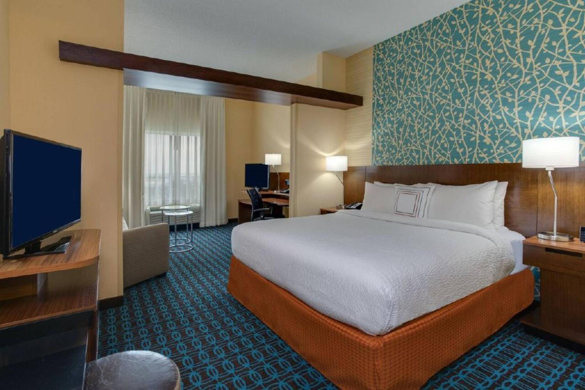 Fairfield Inn & Suites By Marriott Fort Lauderdale Pembroke Pines Exterior photo