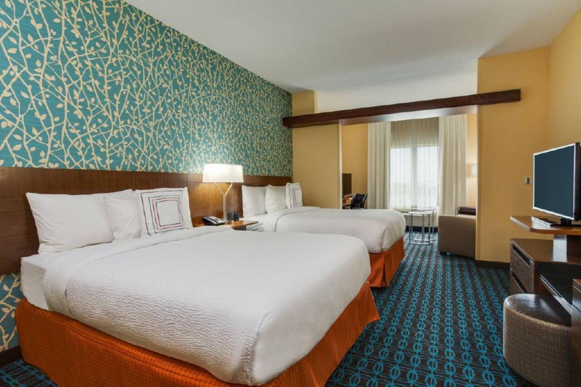 Fairfield Inn & Suites By Marriott Fort Lauderdale Pembroke Pines Exterior photo