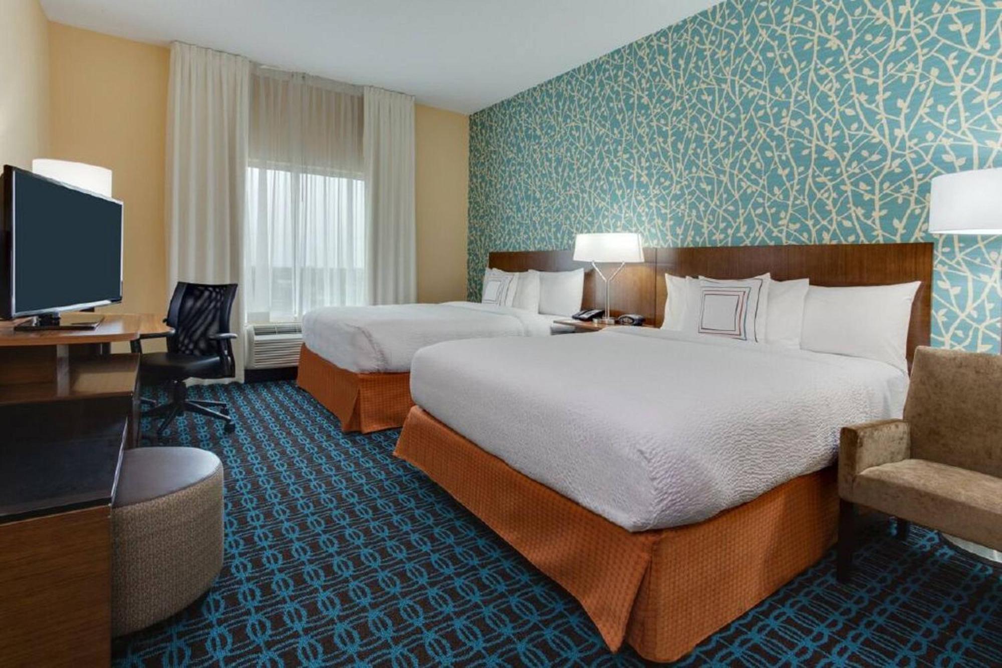 Fairfield Inn & Suites By Marriott Fort Lauderdale Pembroke Pines Exterior photo